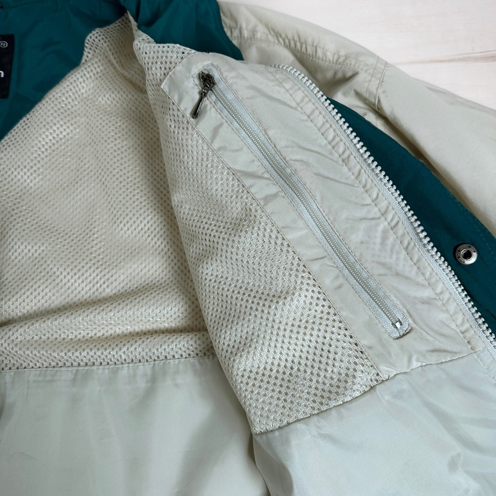 Helly Hansen Light Gray Jacket - image 11